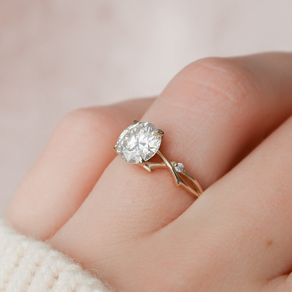 
                  
                    1.50 CT Round Twig Style Moissanite Engagement Ring 4
                  
                
