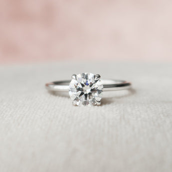 1.0 CT Round Hidden Halo Moissanite Engagement Ring 5