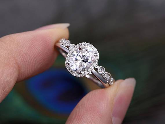 1.0 CT Oval Cut Halo Pave Moissanite Bridal Ring Set 1
