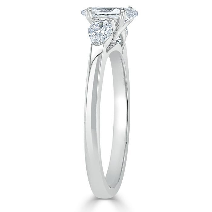 
                  
                    0.75 CT Oval Cut Three Stone Moissanite Engagement Ring 3
                  
                