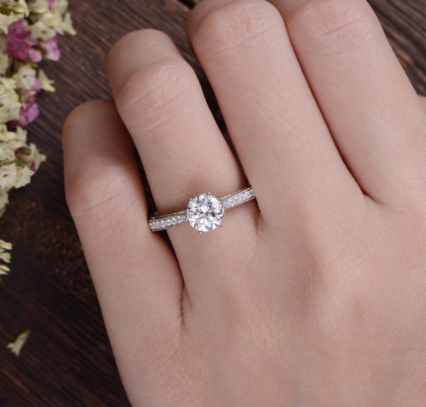 1.35 CT Round Cut Solitaire Moissanite Engagement Ring 2